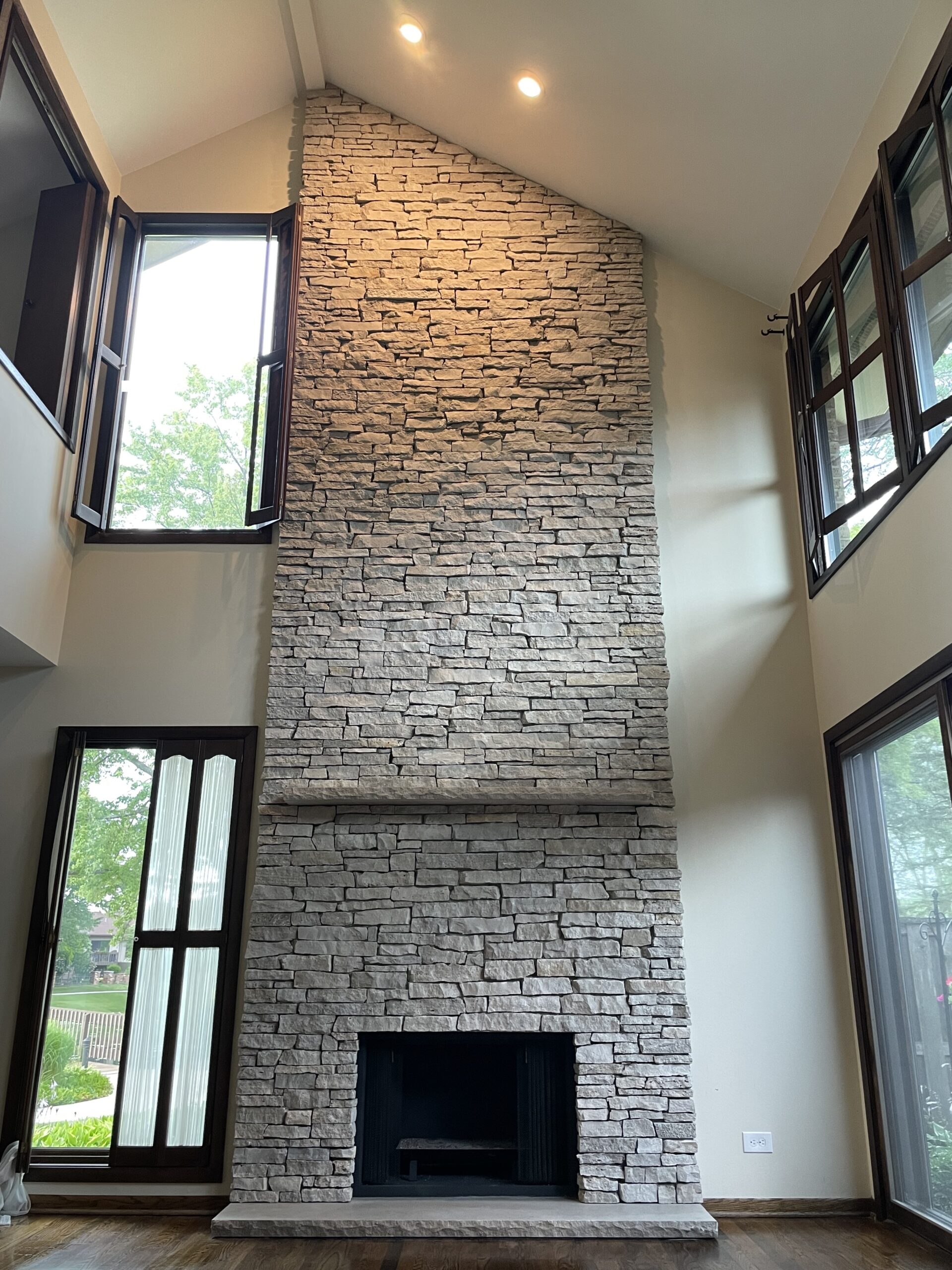 custom stone veneer designs